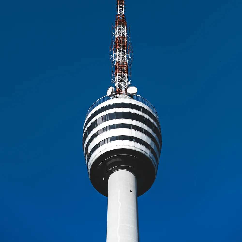 Fernsehturm Stuttgart im Kontext von mobilem Hundetraining vor Ort in Stuttgart